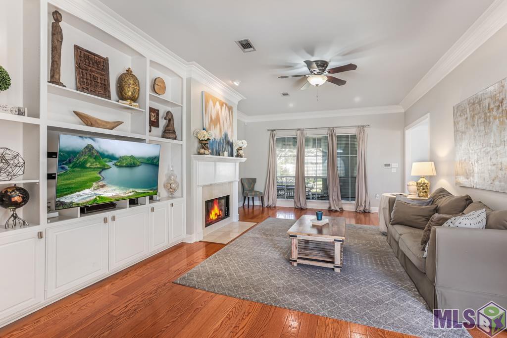 10522 Cedarbrook Avenue Baton Rouge, LA 70809 - Photo 3 of 32 Gallery Image 3