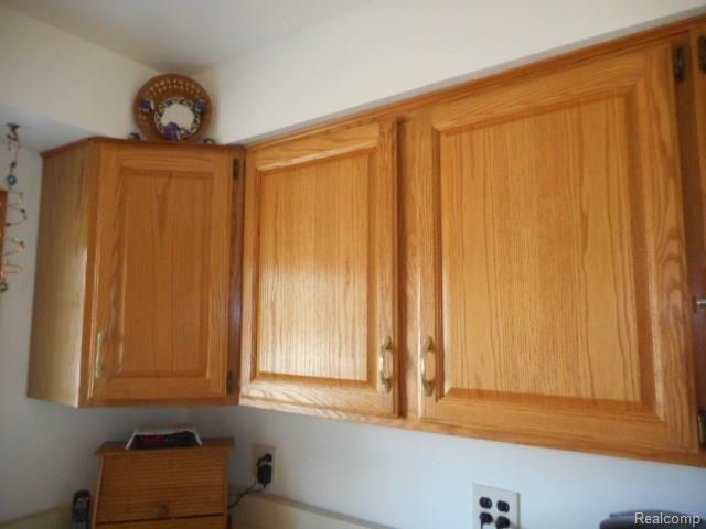 41124 Savage Road Belleville, MI 48111 - Photo 22 of 88 DSCN6131.JPG