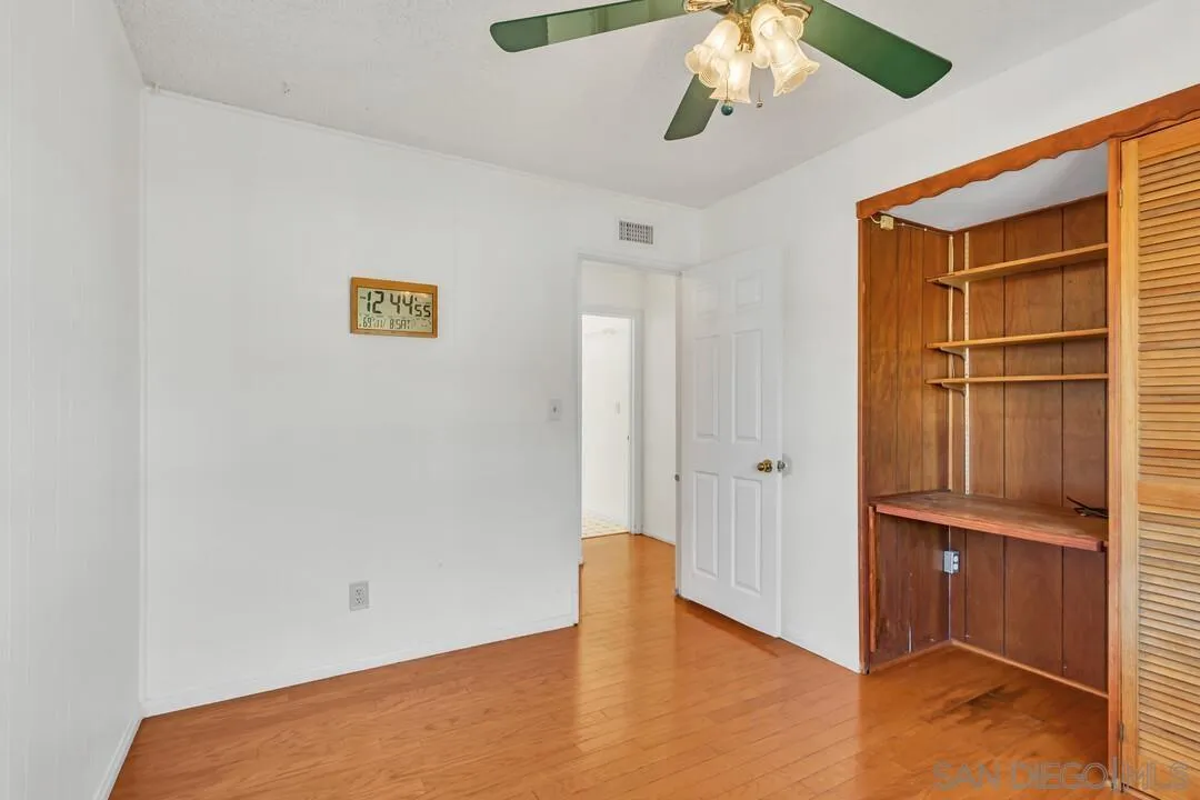 9326 Oakbourne Road Santee, CA 92071 - Photo 13 of 41 a view of an empty room
