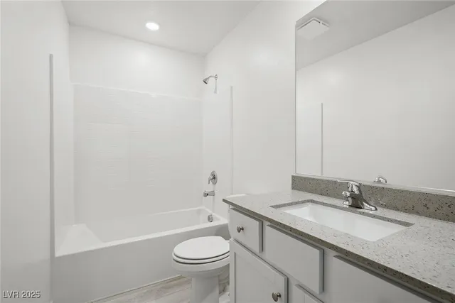 $466,900 | 6737 High Cascade Avenue, Las Vegas, NV 89156