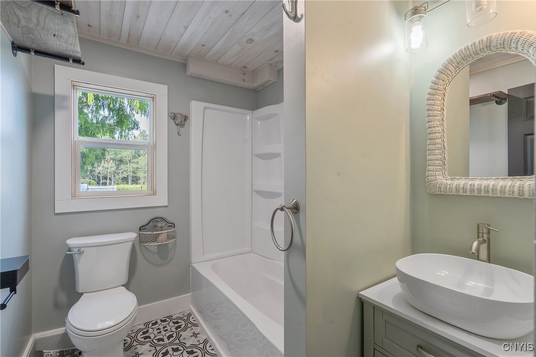 799 Dutch Ridge Road Scriba, NY 13126 - Photo 18 of 32