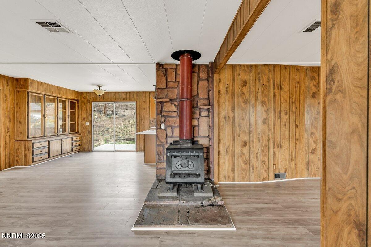 1211 Slate Road Topaz Ranch Estates, NV 89444 - Photo 12 of 30 a view of a hallway with windows