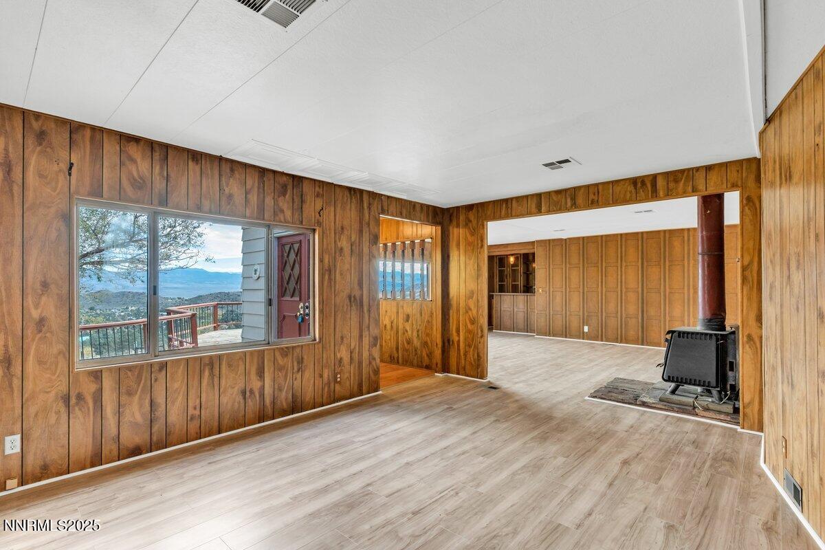 1211 Slate Road Topaz Ranch Estates, NV 89444 - Photo 10 of 30 a view of an empty room with a window