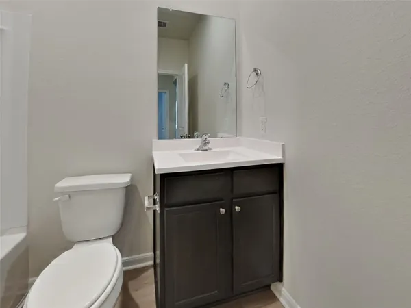 $1,695 | 15419 Maple Ter Drive, Conroe, TX 77303
