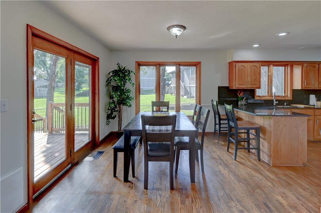 1103 Brookside Place Raymore, MO 64083 - Photo 19 of 93