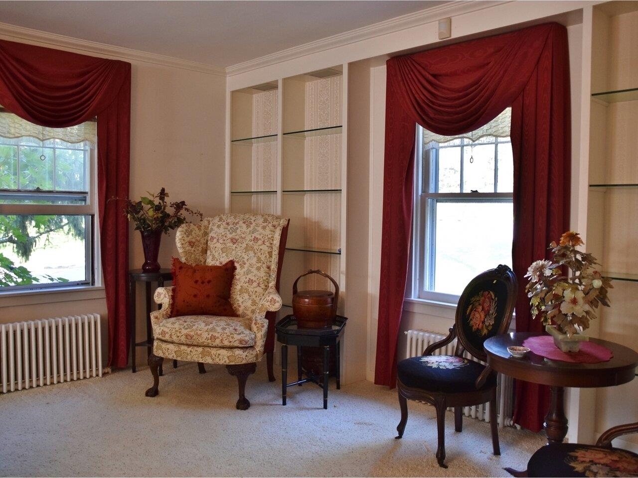 6 Crescent Road Burlington, VT 05401 - Photo 8 of 40 Gallery Image 8