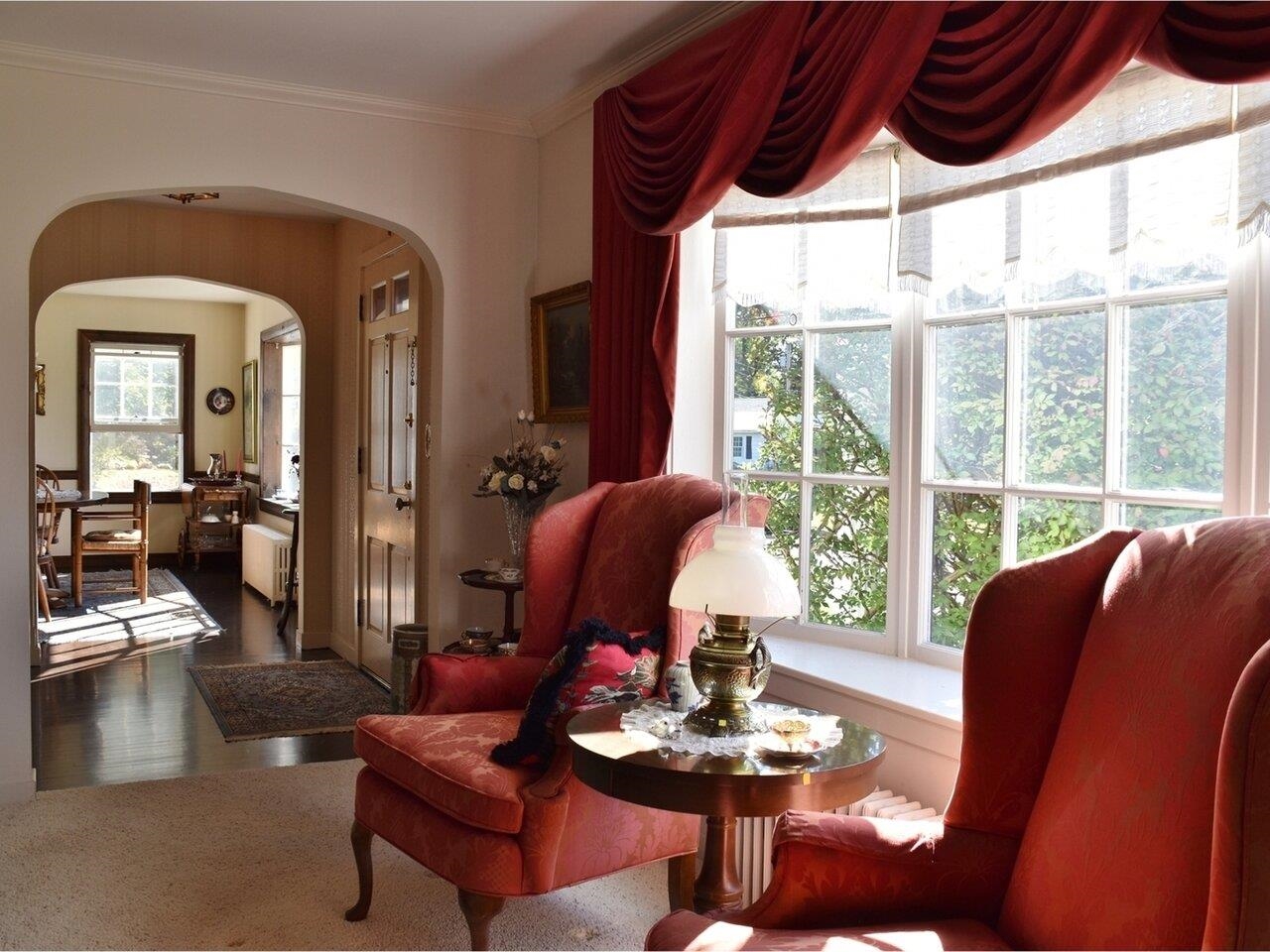 6 Crescent Road Burlington, VT 05401 - Photo 10 of 40 Gallery Image 10