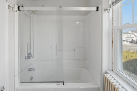 $424,900 | 493 Turnpike Avenue, Portsmouth, RI 02871
