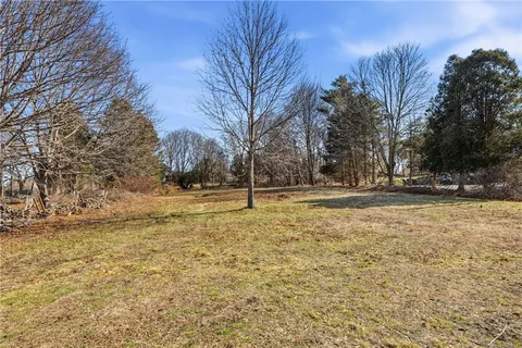 $424,900 | 493 Turnpike Avenue, Portsmouth, RI 02871