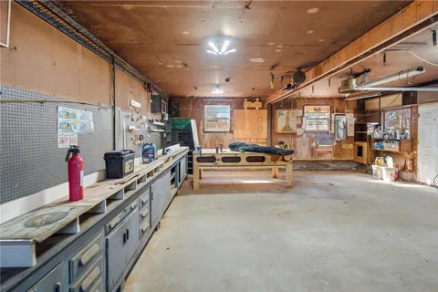 $424,900 | 493 Turnpike Avenue, Portsmouth, RI 02871