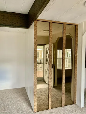 a close up view of washer and dryer