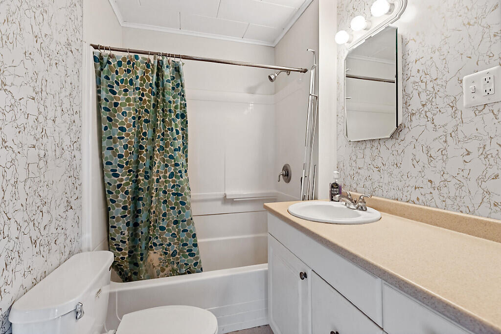 2525 West River Road Sidney, ME 04330 - Photo 14 of 41 Large vanity in main house bath