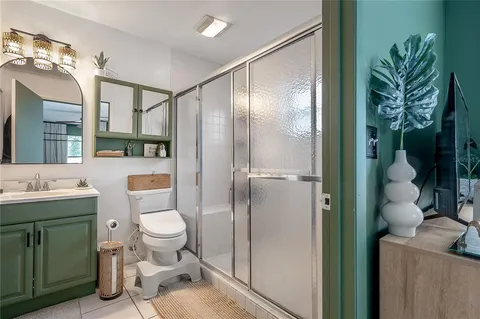 $399,900 | 2119 West Henry Avenue, Tampa, FL 33603