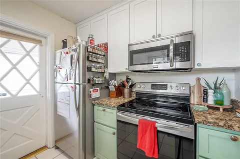 $399,900 | 2119 West Henry Avenue, Tampa, FL 33603