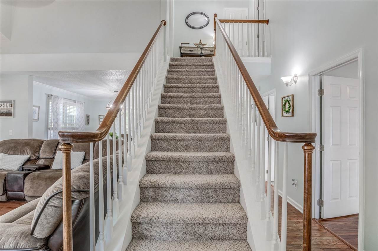3717 Kroll Court Raleigh, NC 27616 - Photo 18 of 30 Stairs