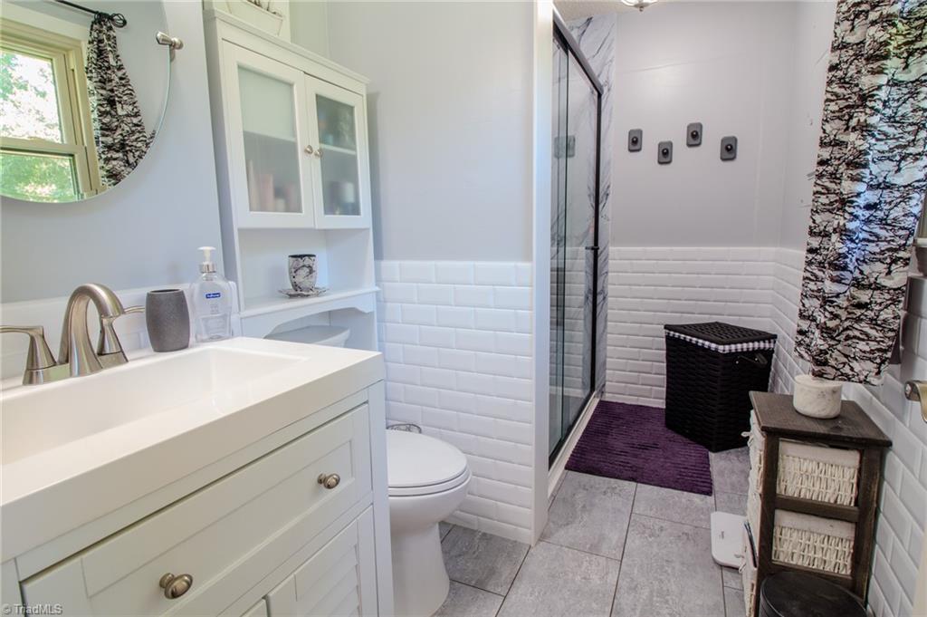 5736 Davis Road Walkertown, NC 27051 - Photo 28 of 47