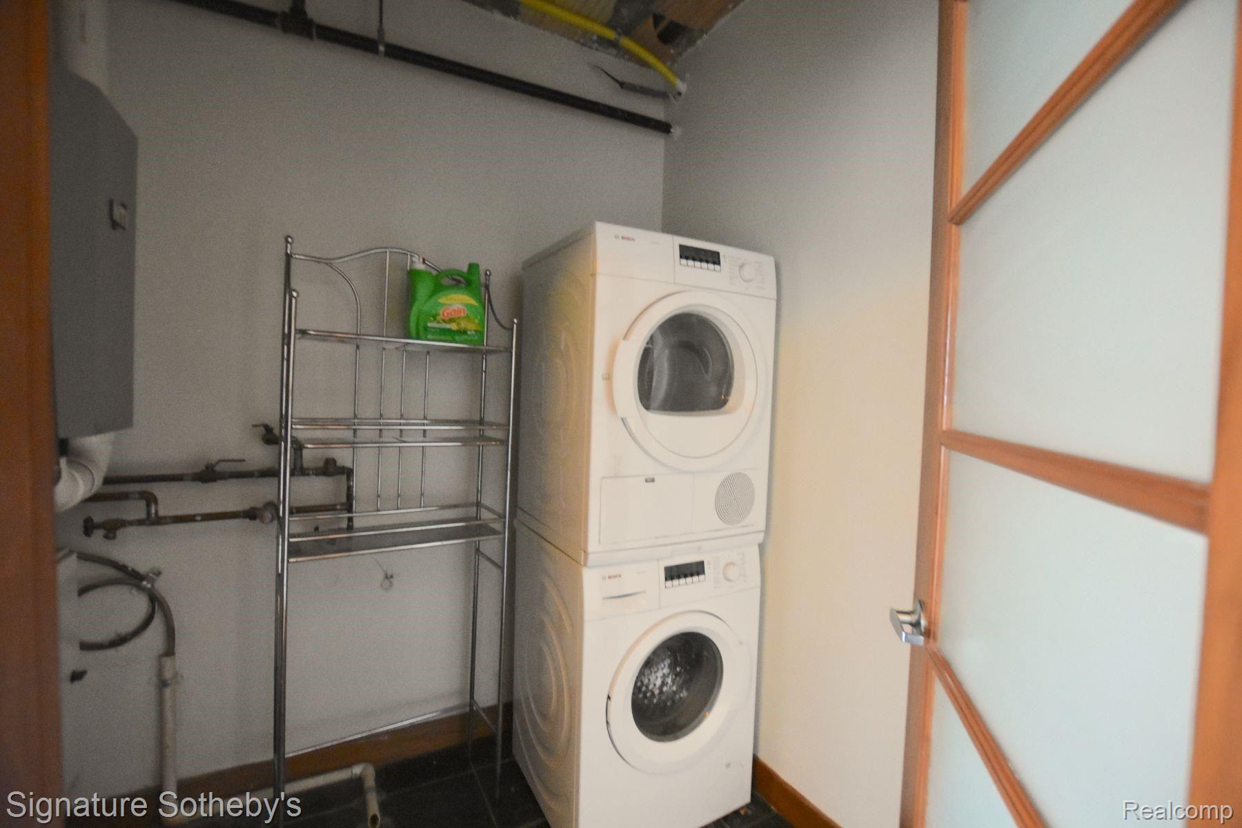 2915 John R Street, Unit 304 Detroit, MI 48201 - Photo 21 of 23 23.jpg