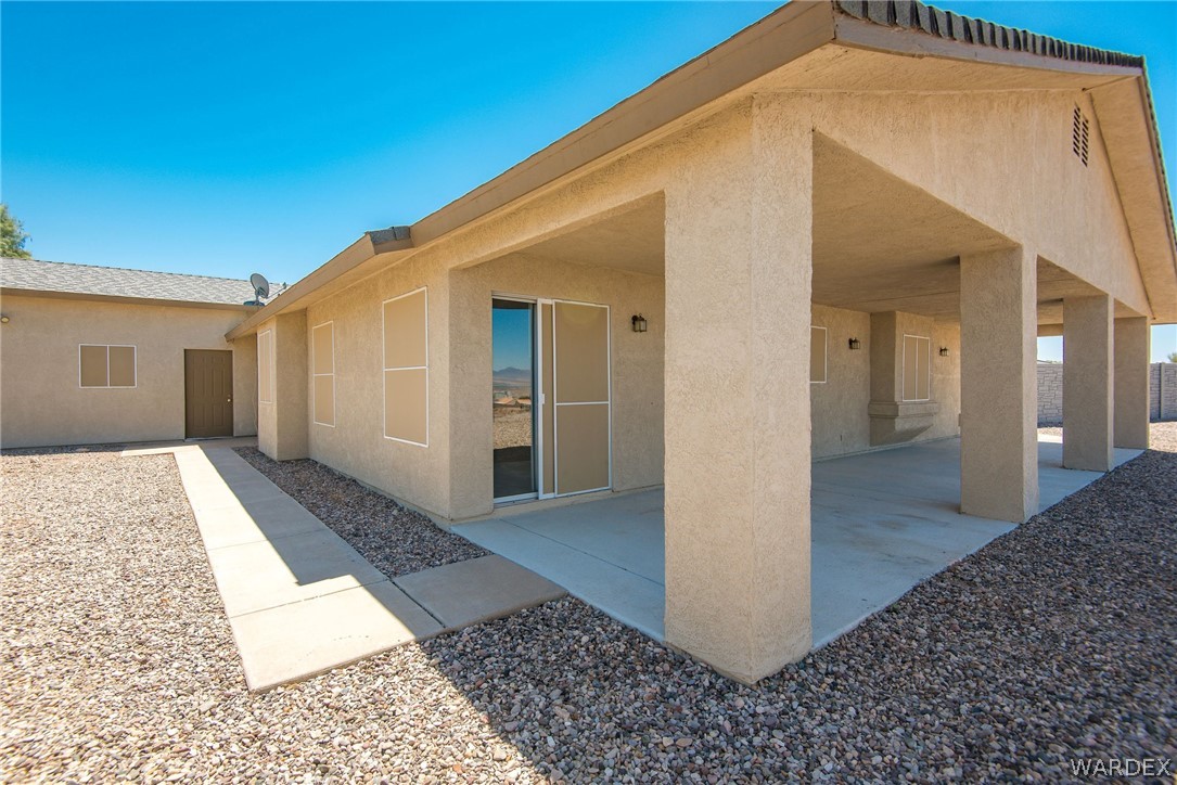 3395 Pegasus Ranch Lane Bullhead City, AZ 86429 - Photo 16 of 50 a view of entryway