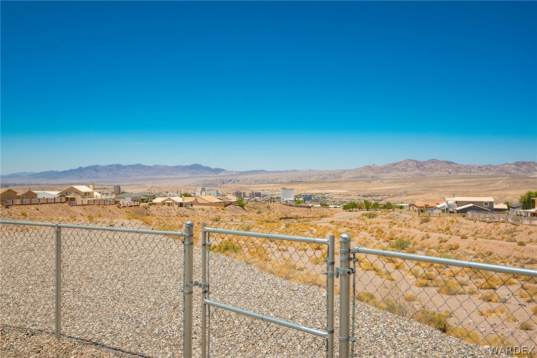 3395 Pegasus Ranch Lane Bullhead City, AZ 86429 - Photo 9 of 50