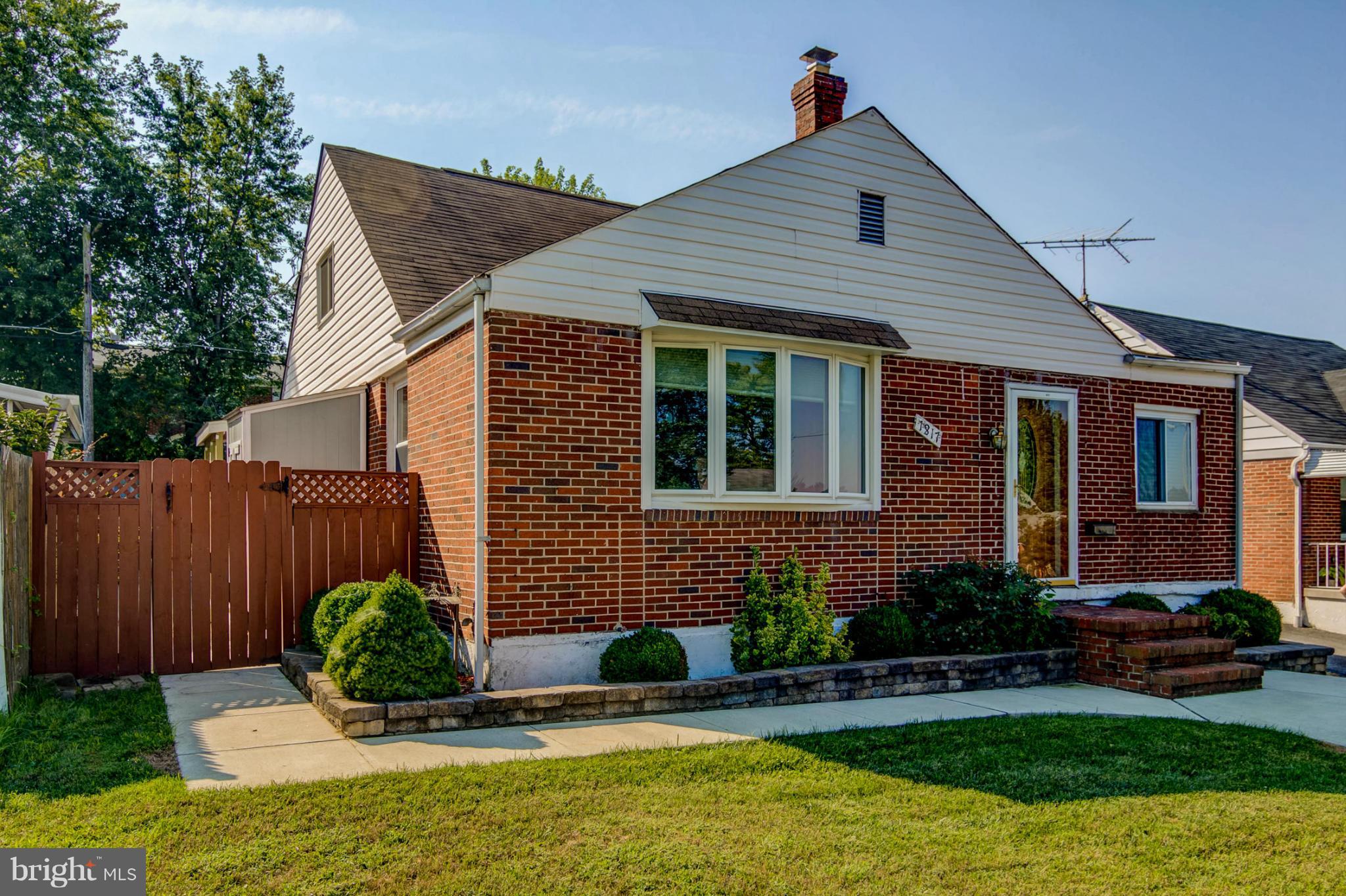 1817 Ellinwood Road Baltimore, MD 21237 - Photo 2 of 30 Exterior (Front)