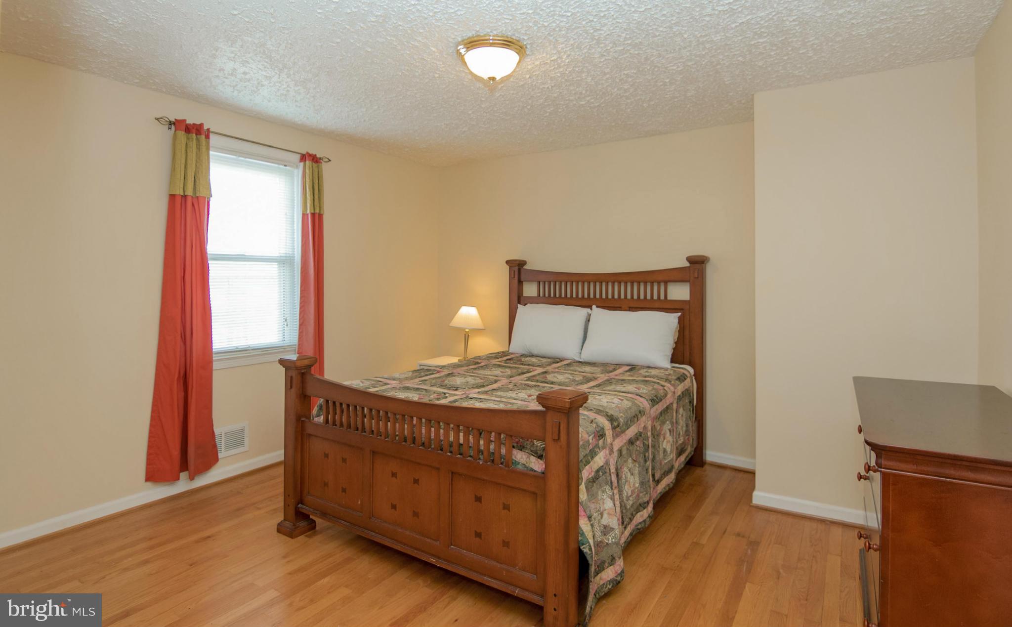 1817 Ellinwood Road Baltimore, MD 21237 - Photo 13 of 30 Bedroom