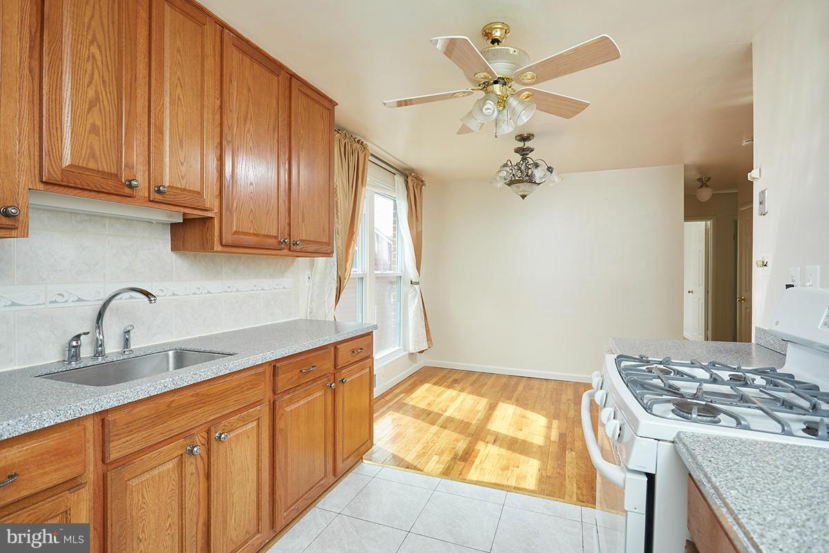 12001 Selfridge Road Silver Spring, MD 20906 - Photo 12 of 30 Kitchen