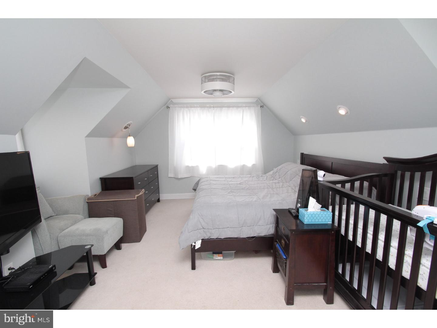 2578 High Road Huntingdon Valley, PA 19006 - Photo 20 of 25 Master Bedroom