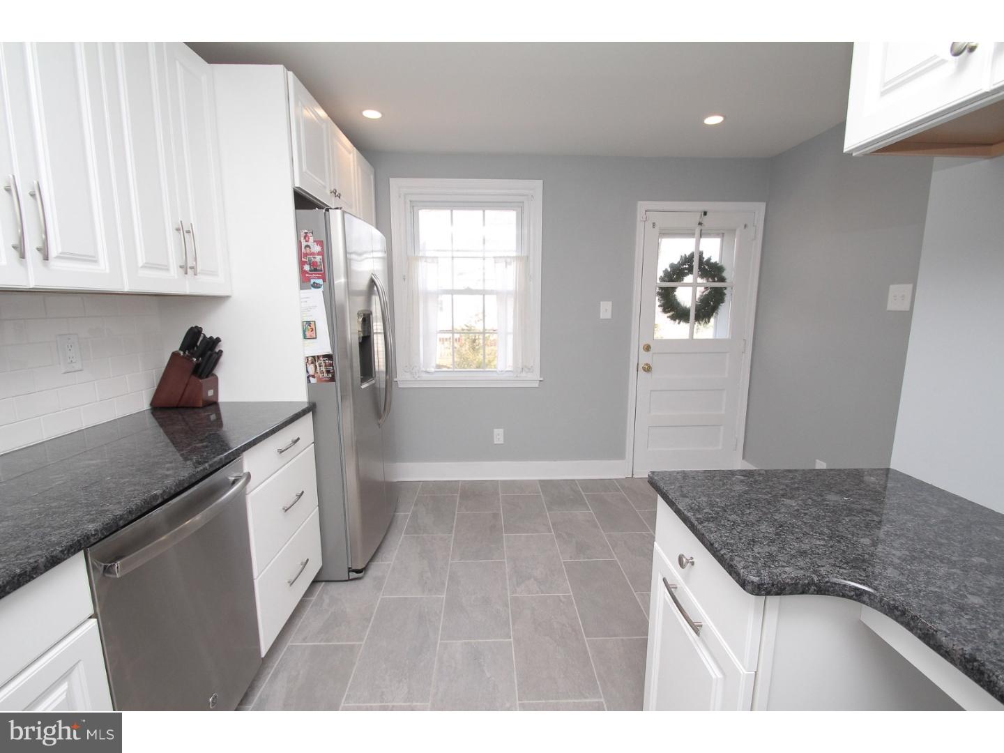 2578 High Road Huntingdon Valley, PA 19006 - Photo 6 of 25 Kitchen