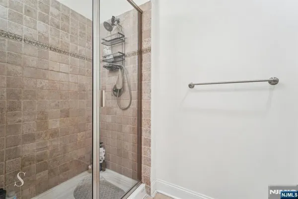 $4,500 | 20 Ave At Port Imperial, Unit 113, West New York, NJ 07093