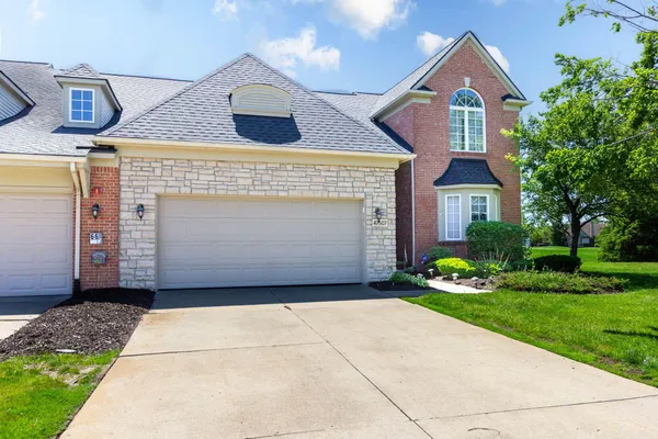 $391,900 | 47507 Vistas Cir Drive North, Canton, MI 48188