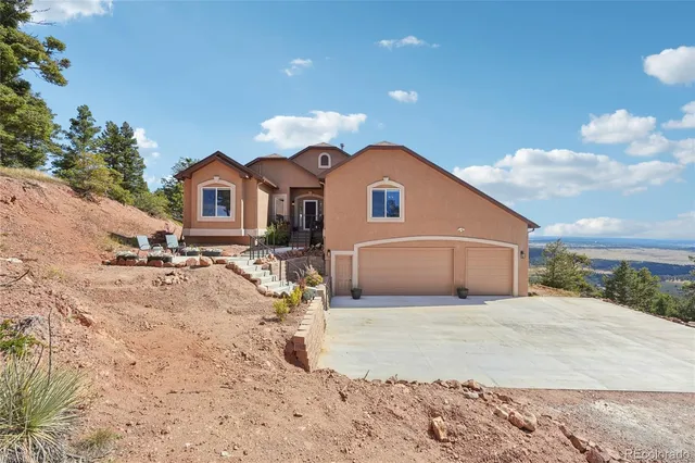$1,099,000 | 13084 Deer Ridge Way, Larkspur, CO 80118