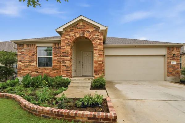 $295,000 | 129 Esparza Drive, Bastrop, TX 78602
