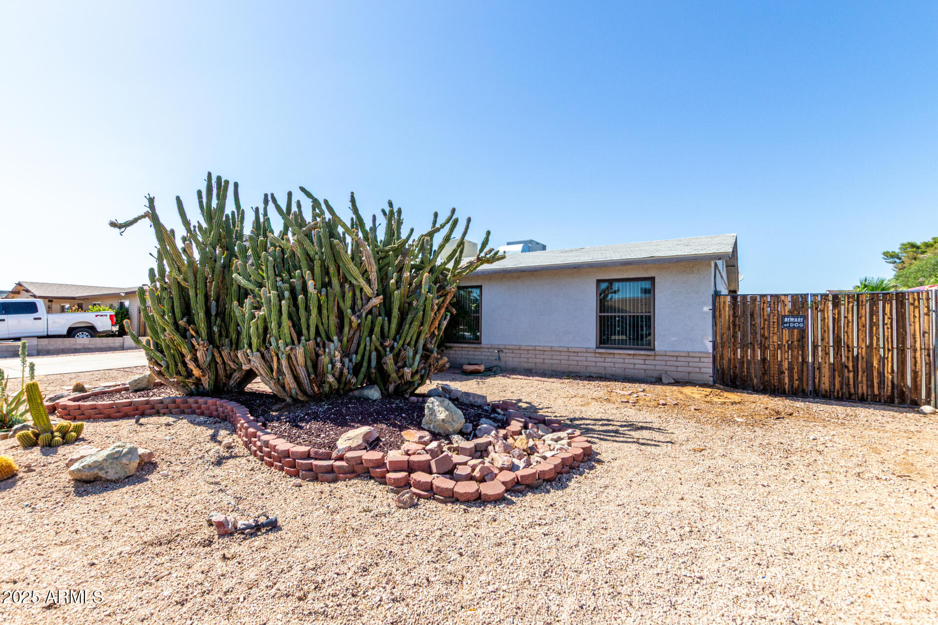 4740 West Bloomfield Road Glendale, AZ 85304 - Photo 3 of 34 a view of a backyard of the house