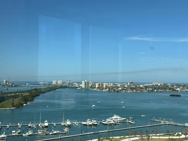 $7,500 | 331 Cleveland Street, Unit 1504, Clearwater, FL 33755