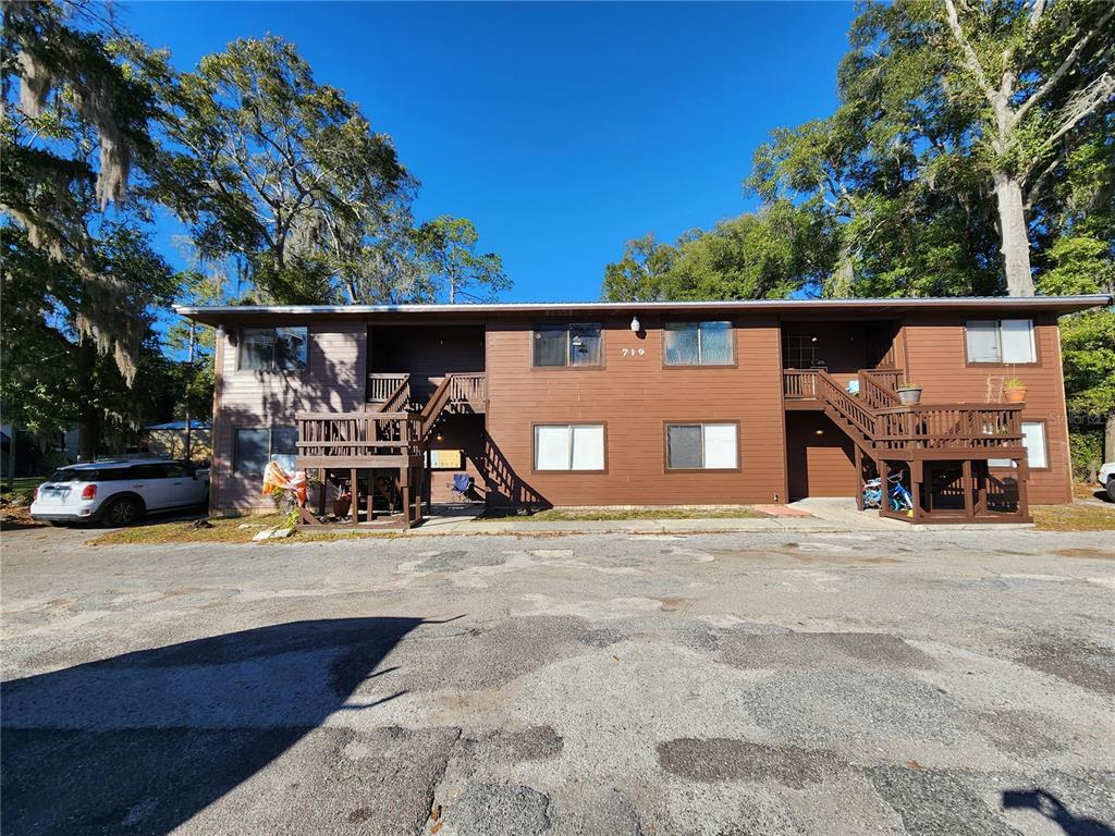 719 Southwest 70th Terrace, Unit 5 Gainesville, FL 32607 - Photo 1 of 14