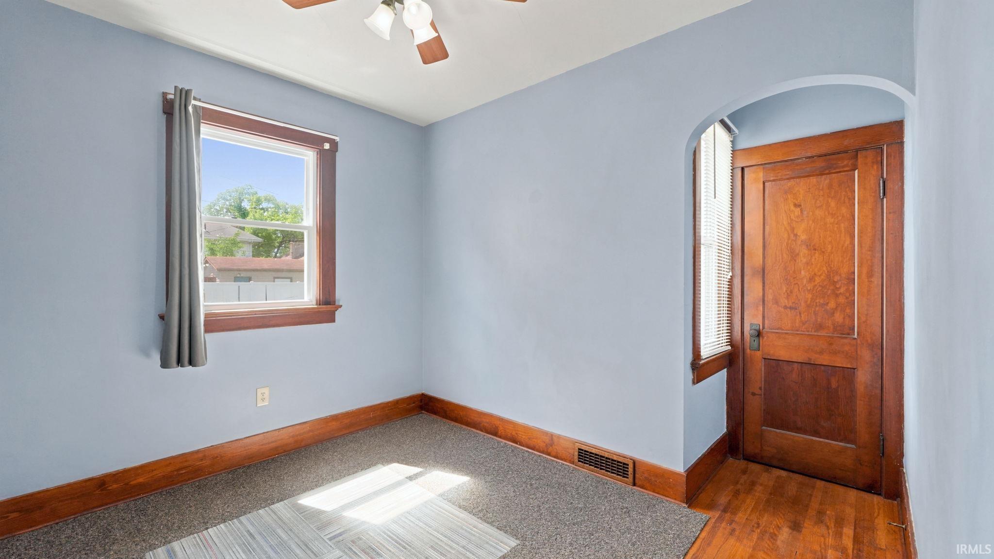 1718 Spring Street Fort Wayne, IN 46808 - Photo 11 of 31