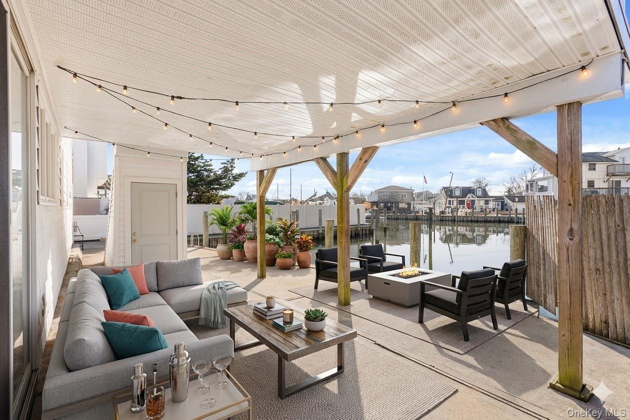 809 Canal Street Lindenhurst, NY 11757 - Photo 24 of 25 Virtually Staged and Enhanced