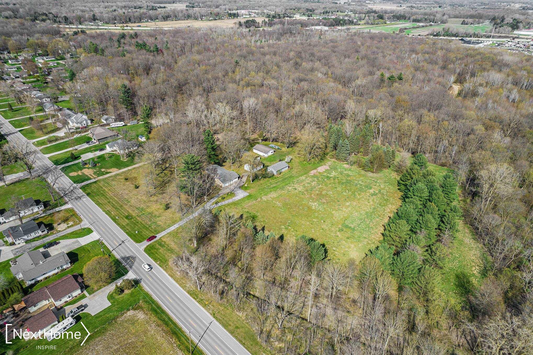 11655 Maple Road Birch Run, MI 48415 - Photo 33 of 40 50139664-814a42d0-0a6e-4720-936b-b22bb8609226.JPG