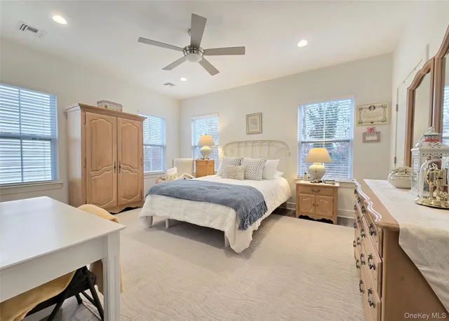 $740,000 | 20 Bayard Drive, Great River, NY 11730