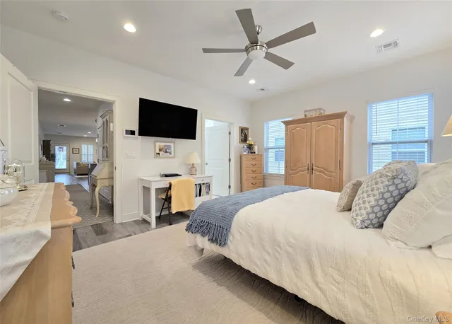 $740,000 | 20 Bayard Drive, Great River, NY 11730