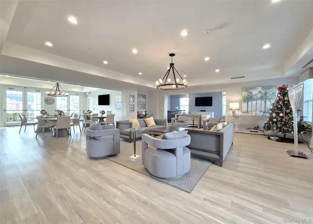 $740,000 | 20 Bayard Drive, Great River, NY 11730