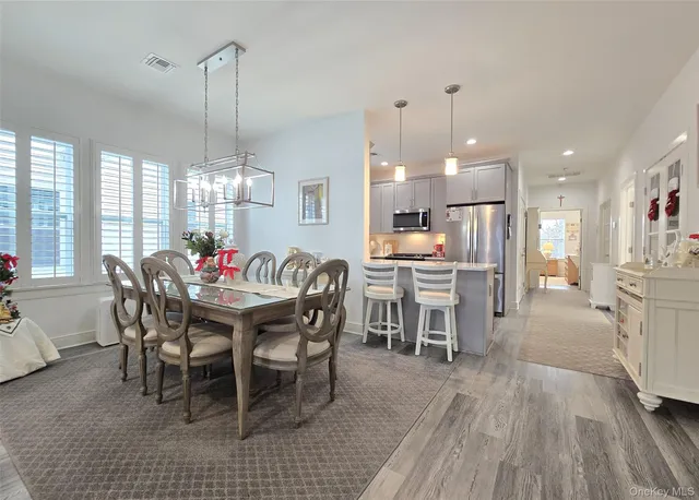 $740,000 | 20 Bayard Drive, Great River, NY 11730