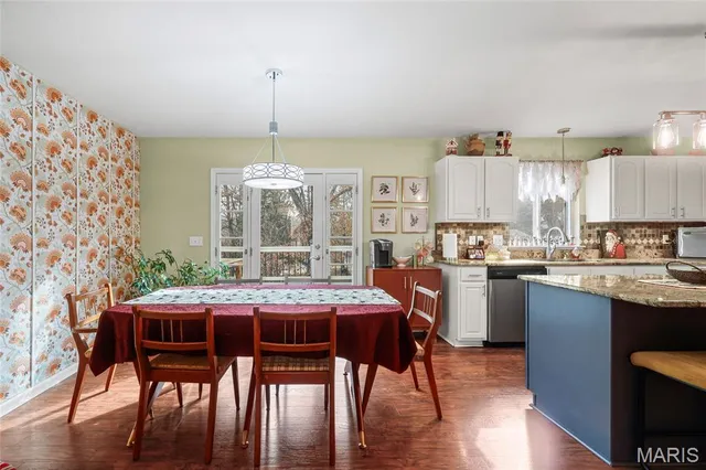 $415,000 | 1816 Belmont Court, Festus, MO 63028