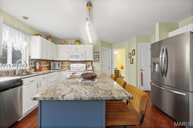 $415,000 | 1816 Belmont Court, Festus, MO 63028