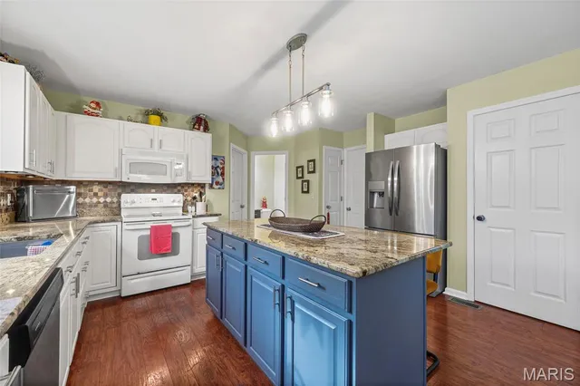 $415,000 | 1816 Belmont Court, Festus, MO 63028