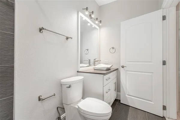 $1,950 | 4719 Junius Street, Unit 3, Dallas, TX 75246