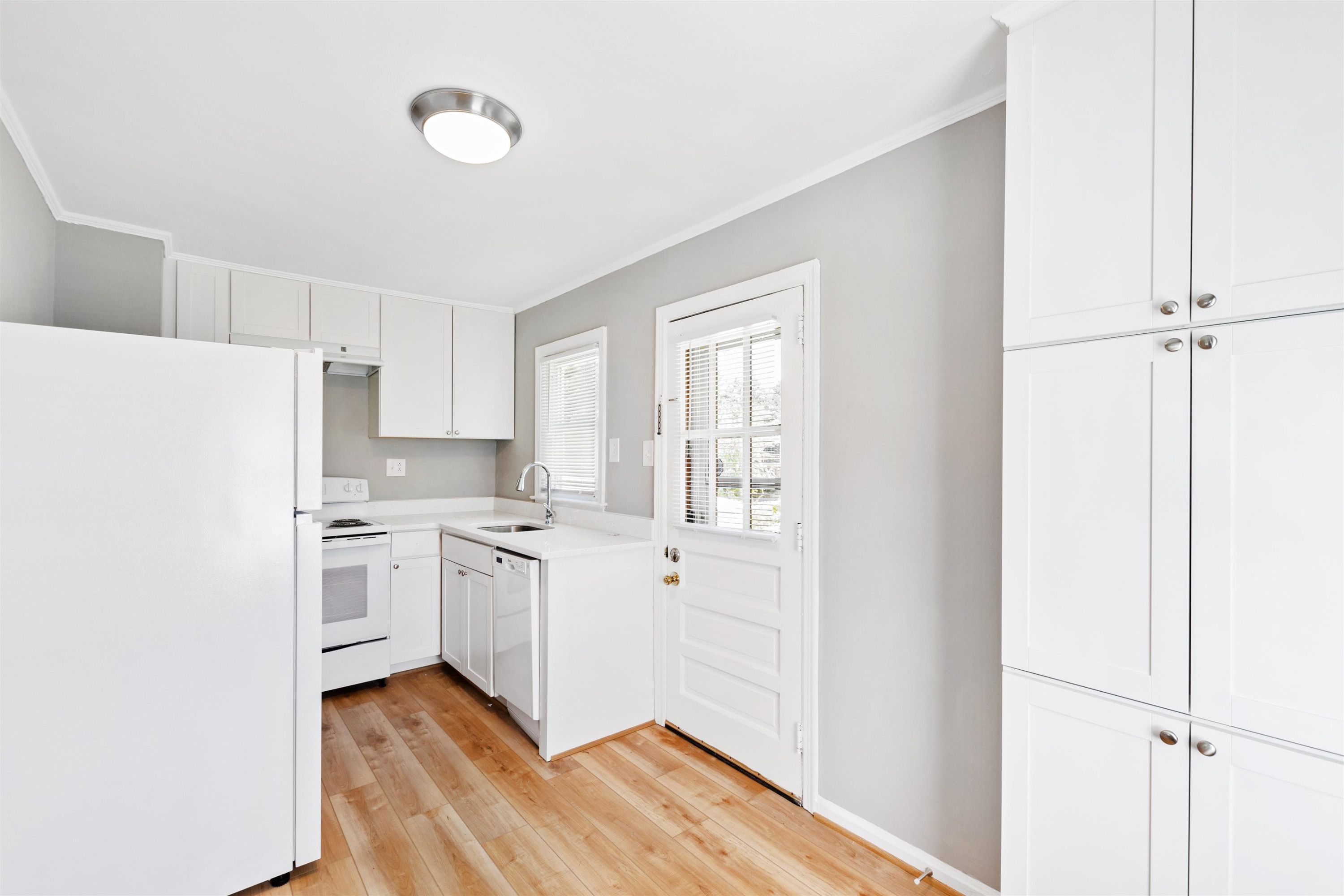 207 Baggett Avenue Raleigh, NC 27604 - Photo 11 of 27 Photo 11
