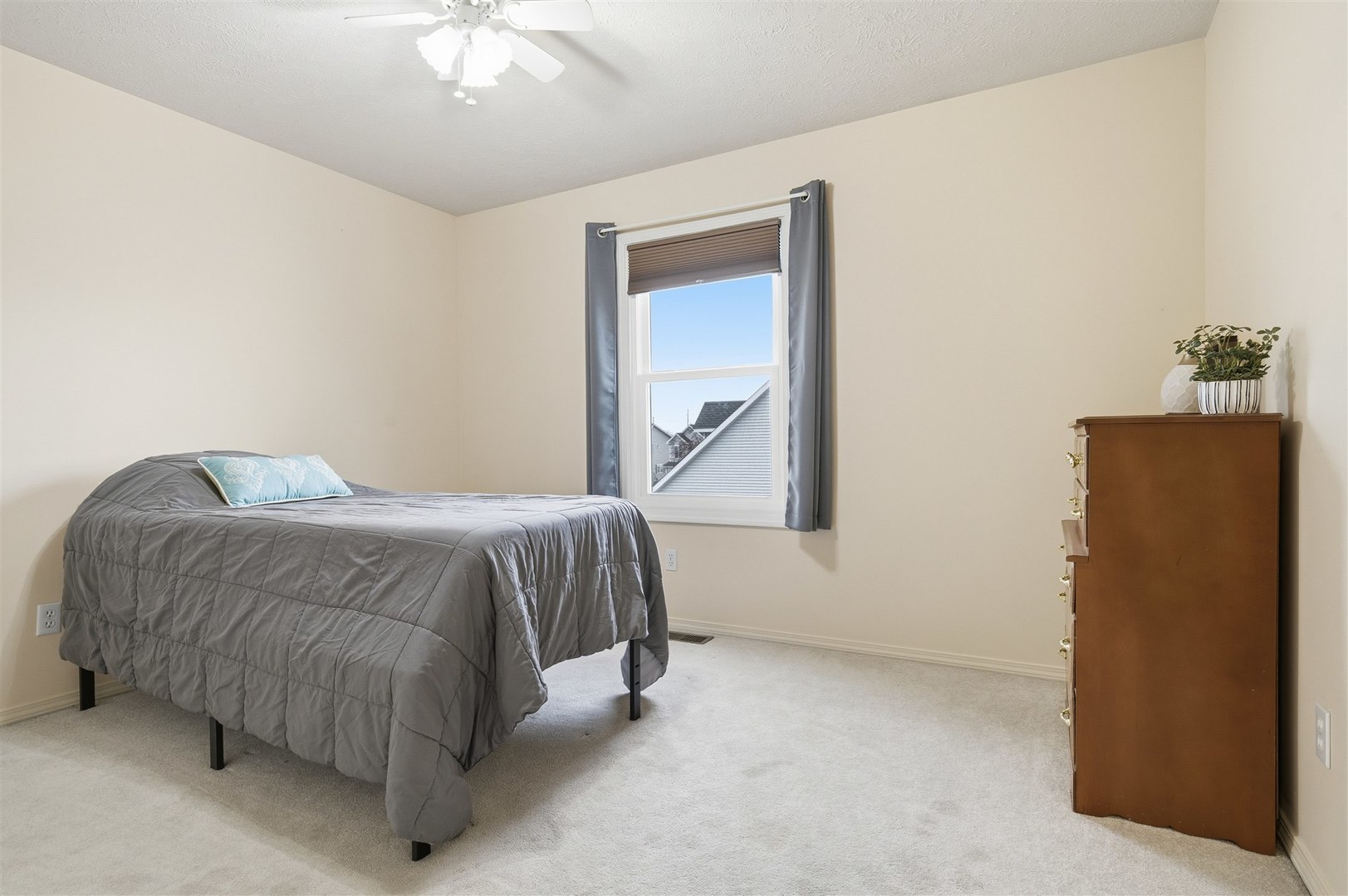 1108 Henry Street Normal, IL 61761 - Photo 17 of 24 Gallery Image 17