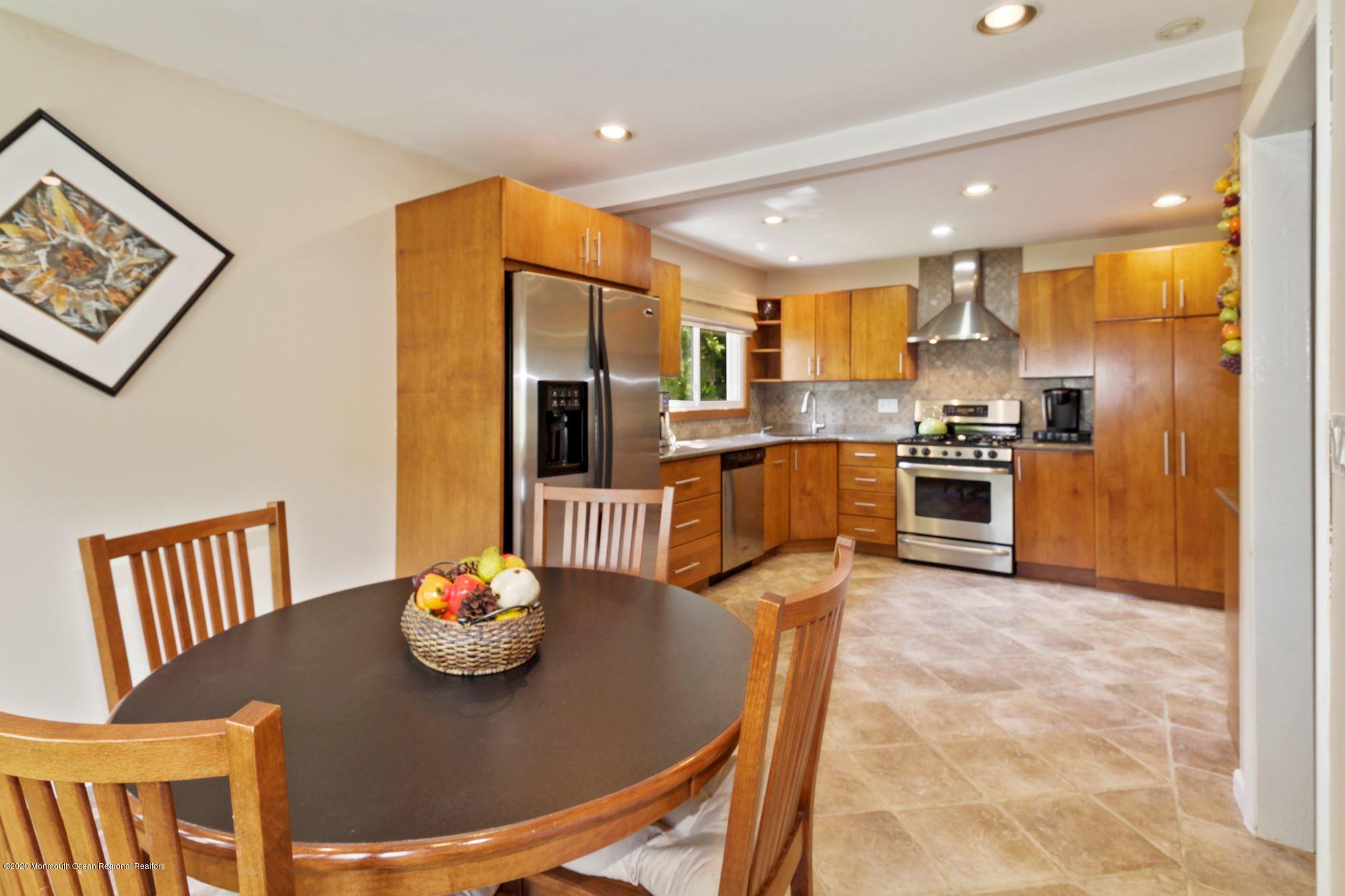 135 Valley Road River Edge, NJ 07661 - Photo 7 of 32 ANGLE FROM DIN RM OF KITCHEN