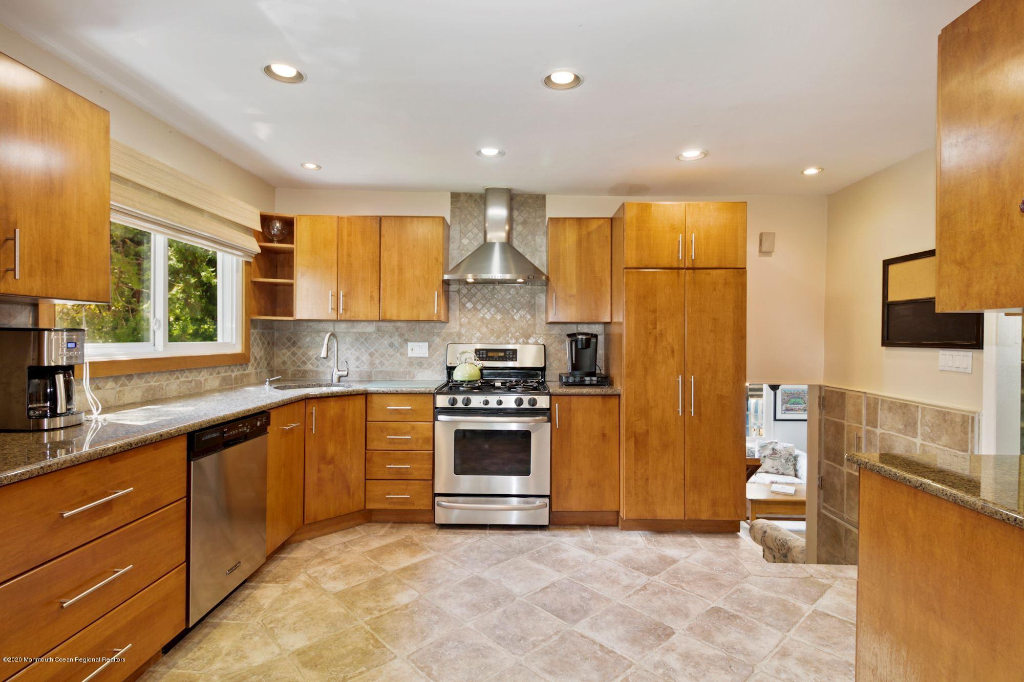 135 Valley Road River Edge, NJ 07661 - Photo 9 of 32 KITCHEN HOLD FROM DINE RM